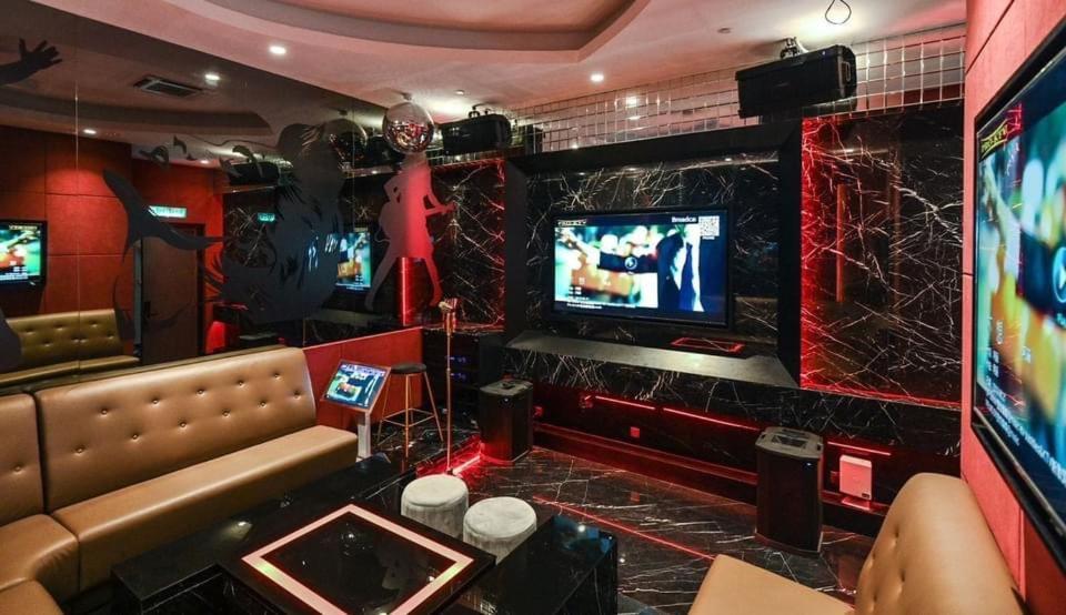 Five Star Suites Klcc 500M Lrt Full Luxury Facilities Superb Location! Kuala Lumpur Esterno foto